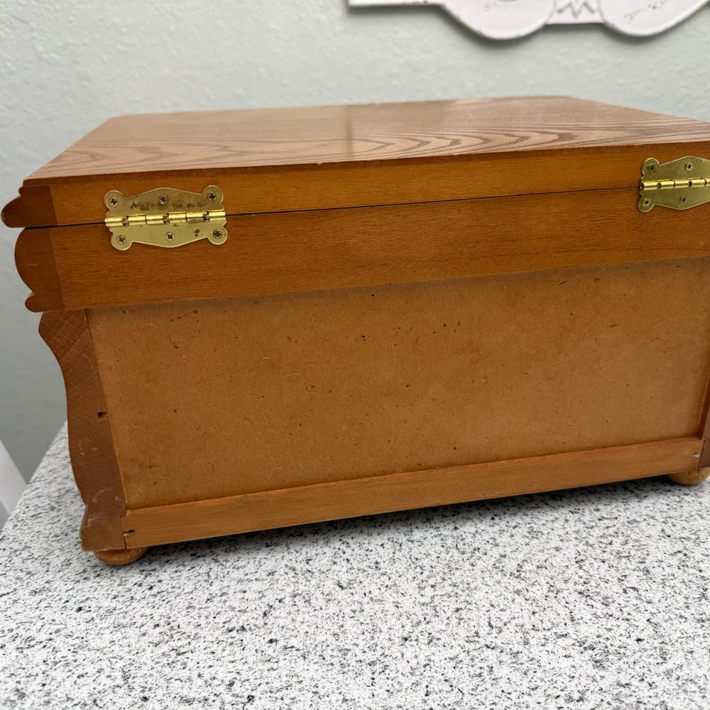 Elegant Wooden Jewelry Box with Mirror and Brass Accents - Picture 8 of 8